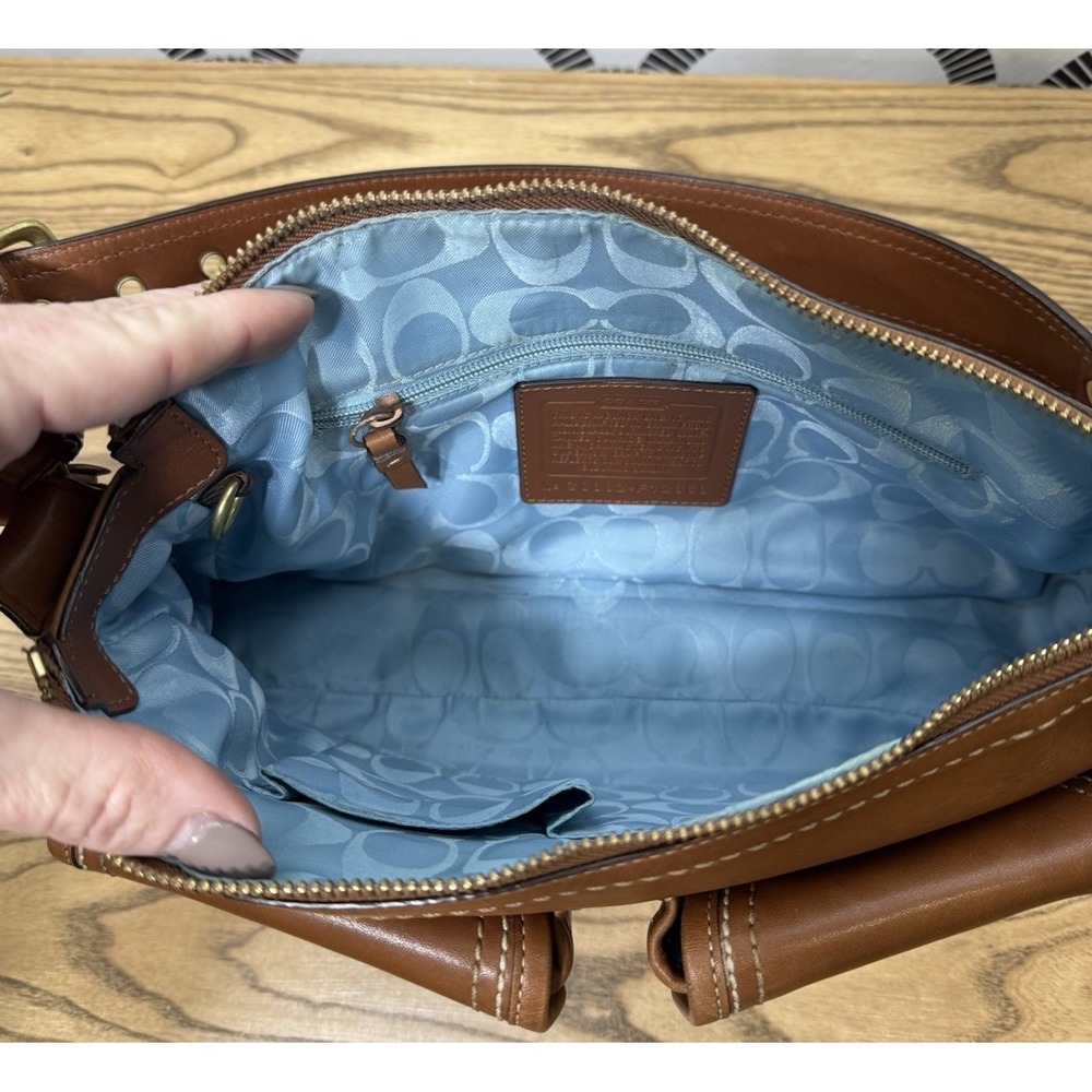 Coach Y2K 65th Anniversary Legacy Vachetta Leather Turn-Lock Shoulder Bag F12868 - Picture 5 of 16
